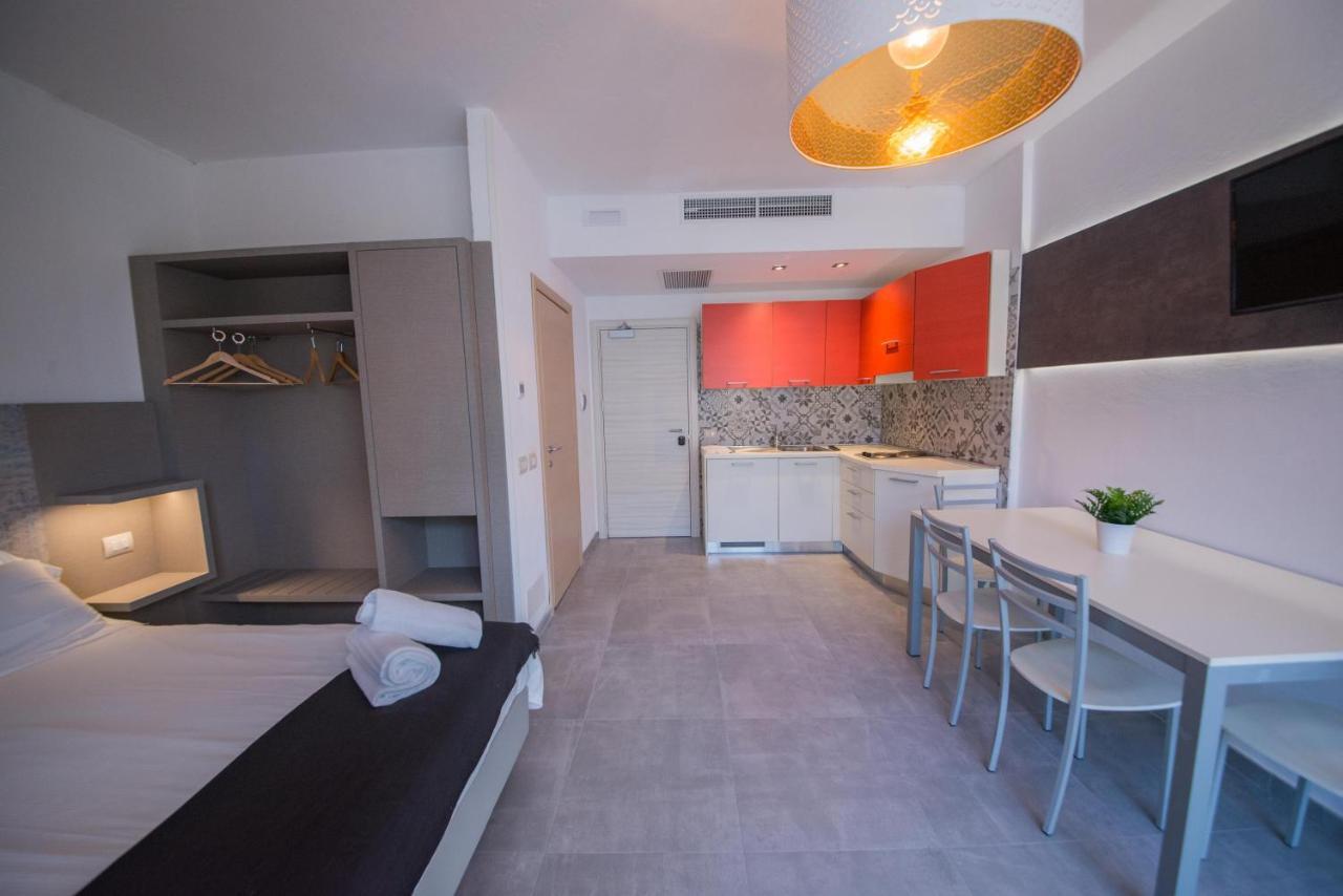 Residence Cristine ริวาเดลการ์ดา ภายนอก รูปภาพ