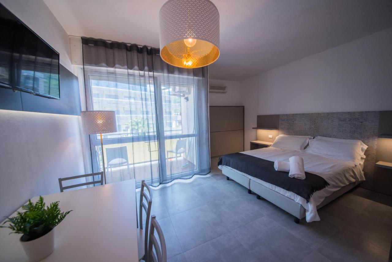 Residence Cristine ริวาเดลการ์ดา ภายนอก รูปภาพ