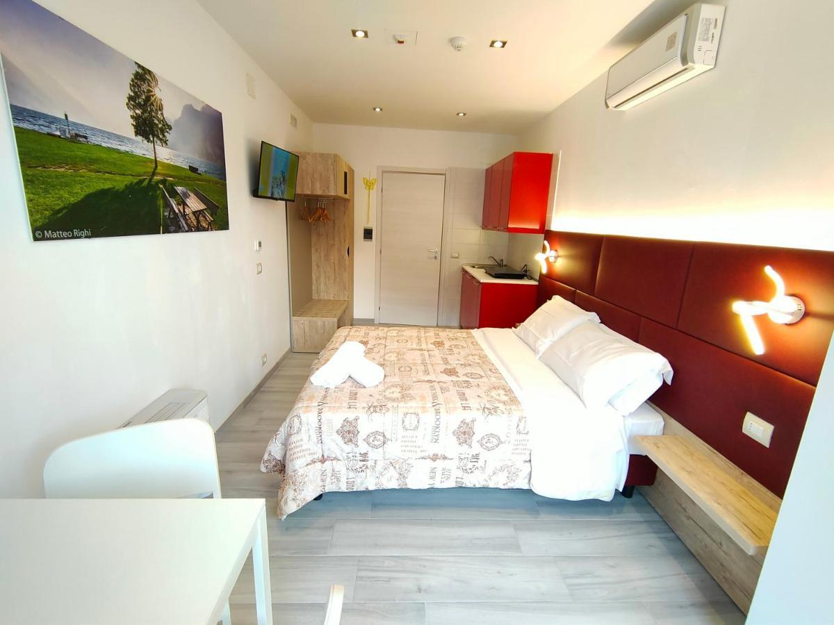 Residence Cristine ริวาเดลการ์ดา ภายนอก รูปภาพ
